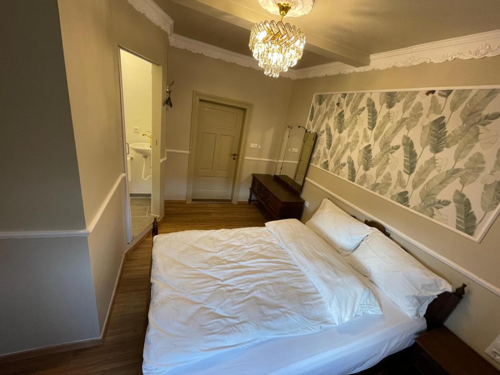 Boutique Hotel Am Bahndamm ノイウハウス・アム・レンヴェーク エクステリア 写真