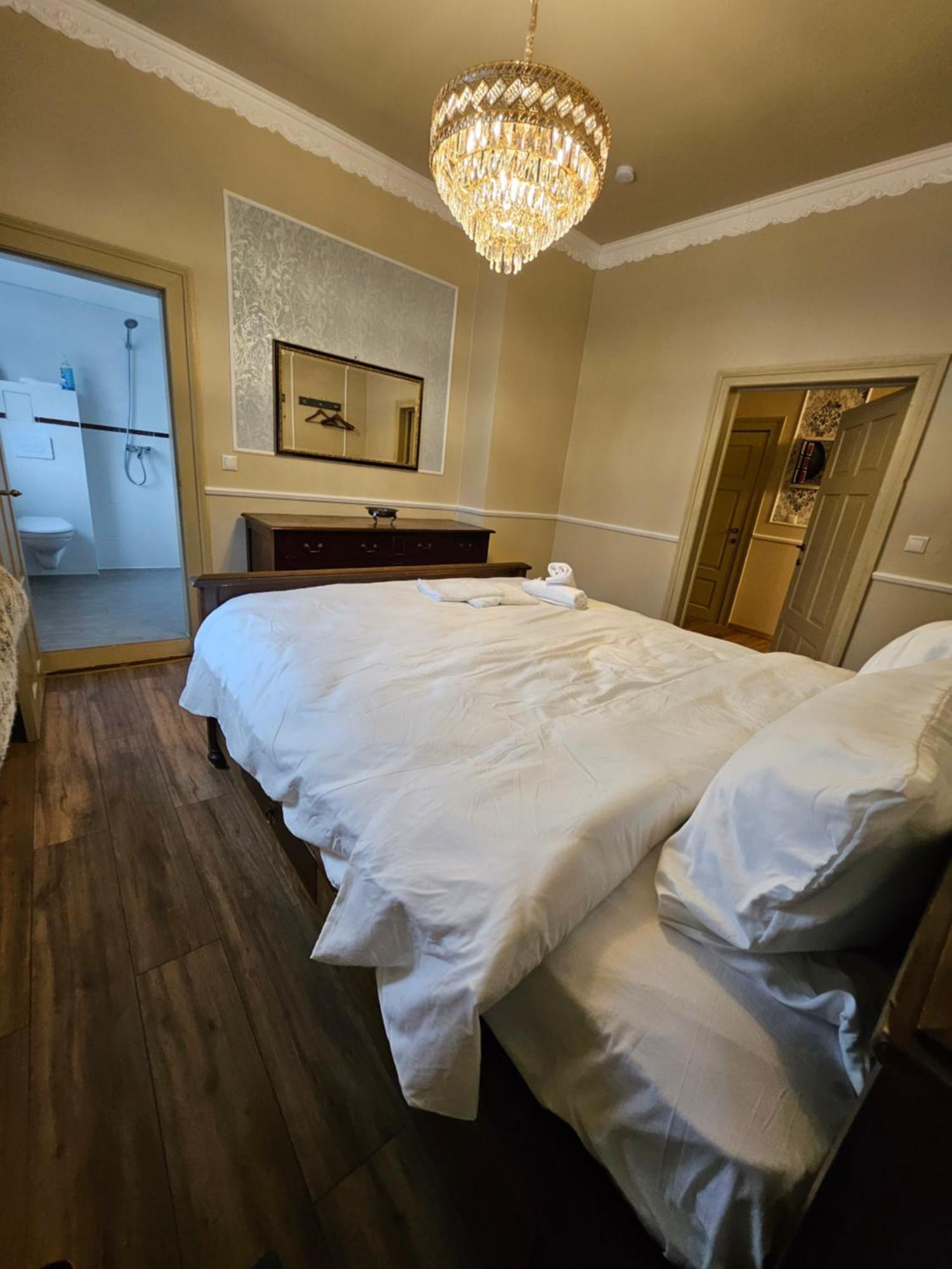 Boutique Hotel Am Bahndamm ノイウハウス・アム・レンヴェーク エクステリア 写真