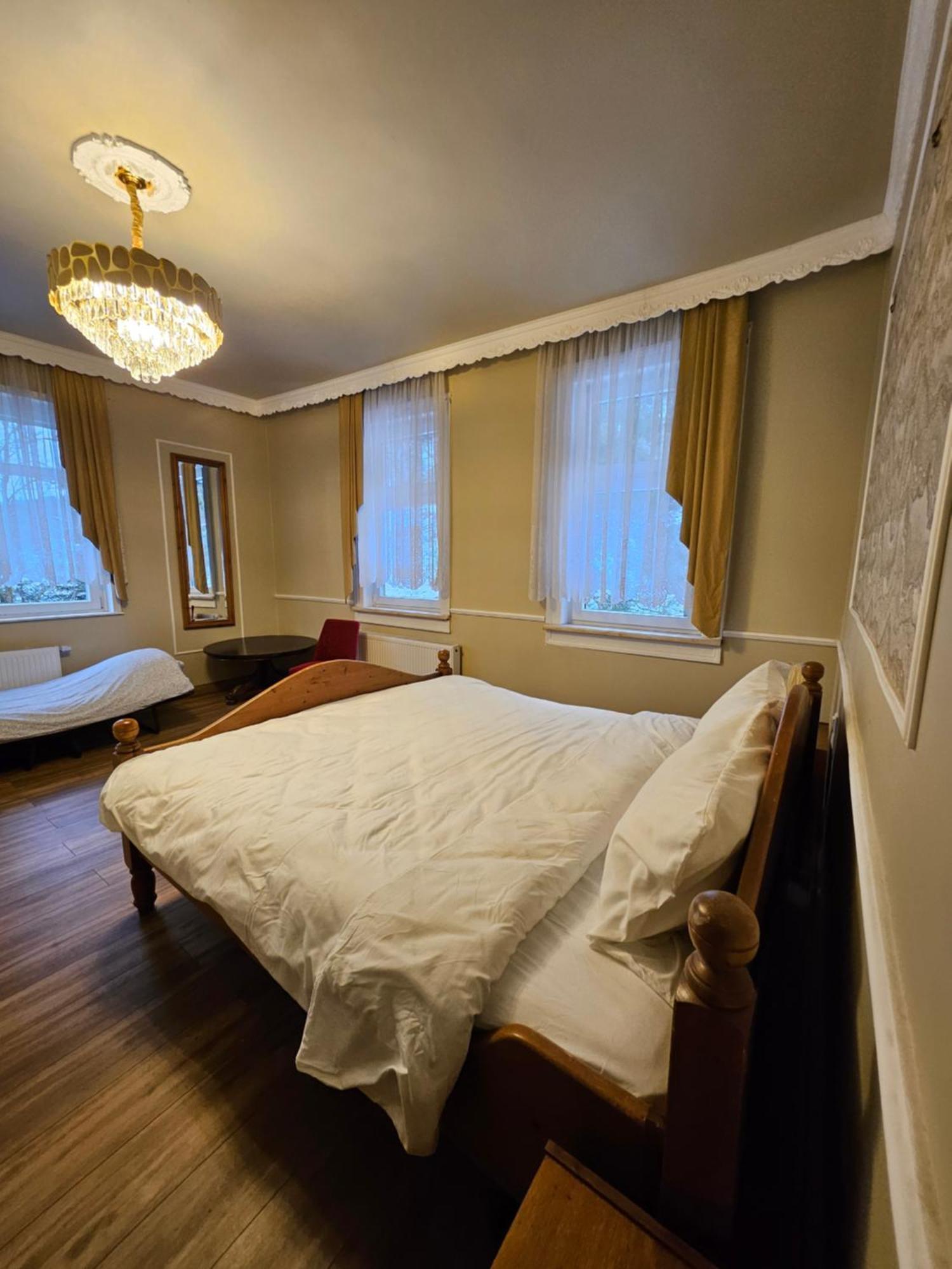 Boutique Hotel Am Bahndamm ノイウハウス・アム・レンヴェーク エクステリア 写真